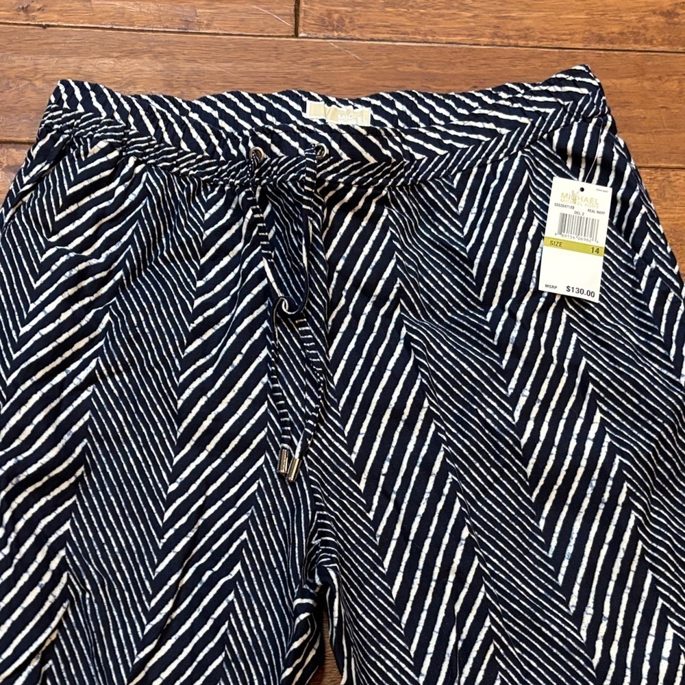 NWT Michael Kors Linen Navy/white wide legged pants sz 14 - Picture 2 of 4